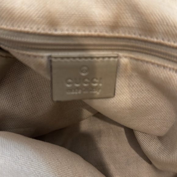 Large Gucci Sukey Bag - Picture 7 of 9